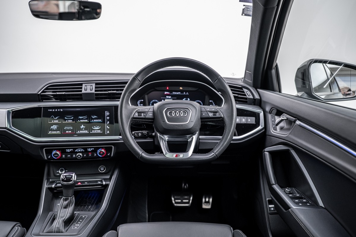 Audi Q3 45 TFSI E