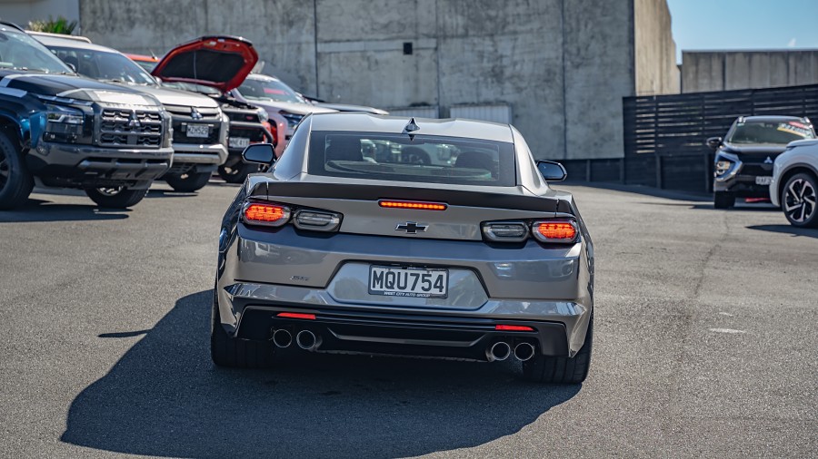 2019 Chevrolet Camaro 4