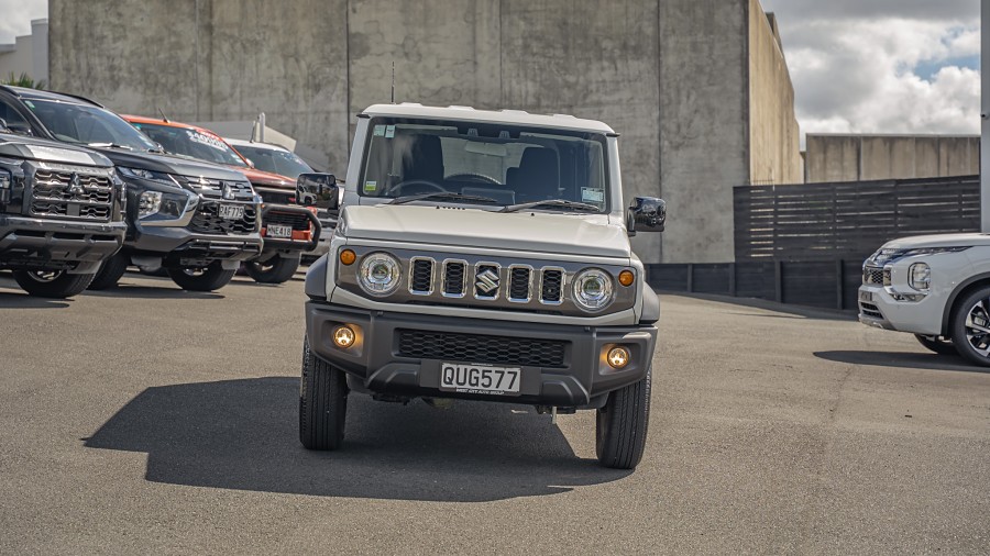 2024 Suzuki Jimny 3