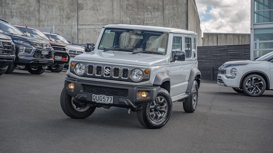 2024 Suzuki Jimny 1