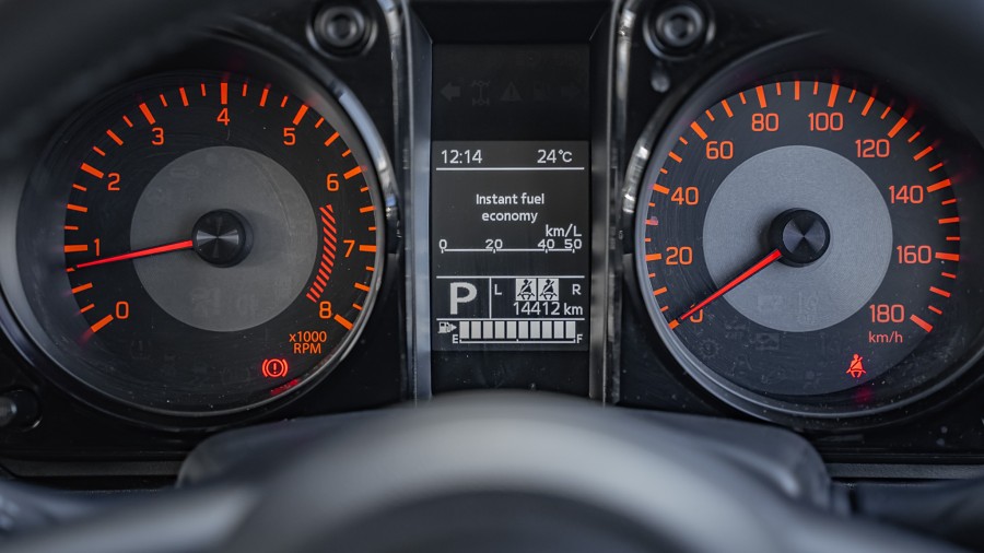 2024 Suzuki Jimny 12