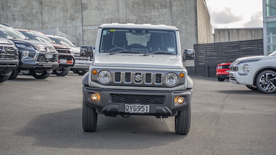2024 Suzuki Jimny 3