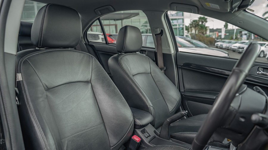 2012 Mitsubishi Lancer 8