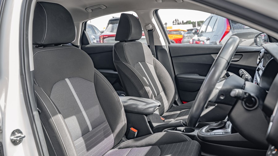 2019 Kia Cerato 8