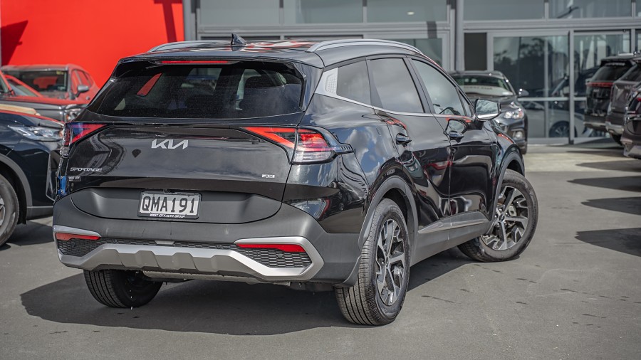2024 Kia Sportage 2