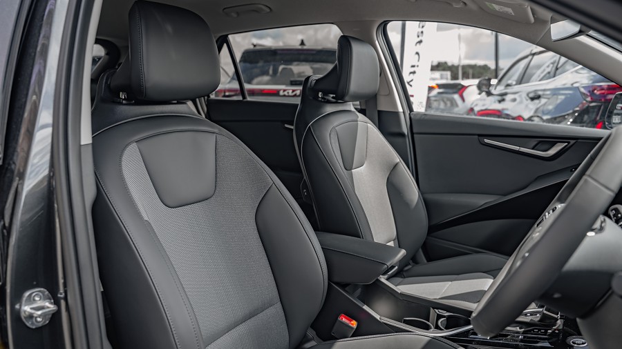 2024 Kia Niro 8