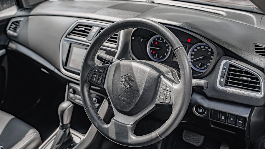2022 Suzuki S-Cross 9