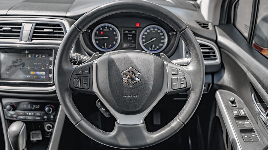 2022 Suzuki S-Cross 11