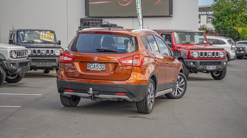 2022 Suzuki S-Cross 2