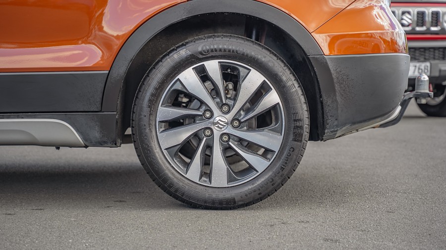 2022 Suzuki S-Cross 7