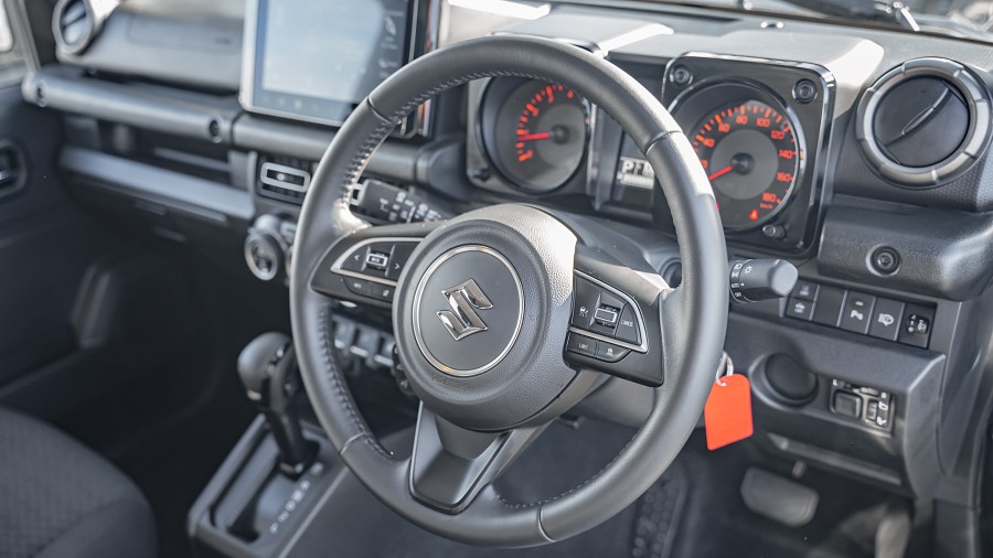 2024 Suzuki Jimny 9