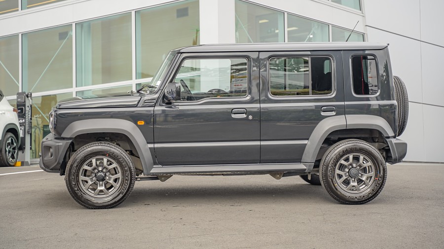 2024 Suzuki Jimny 5