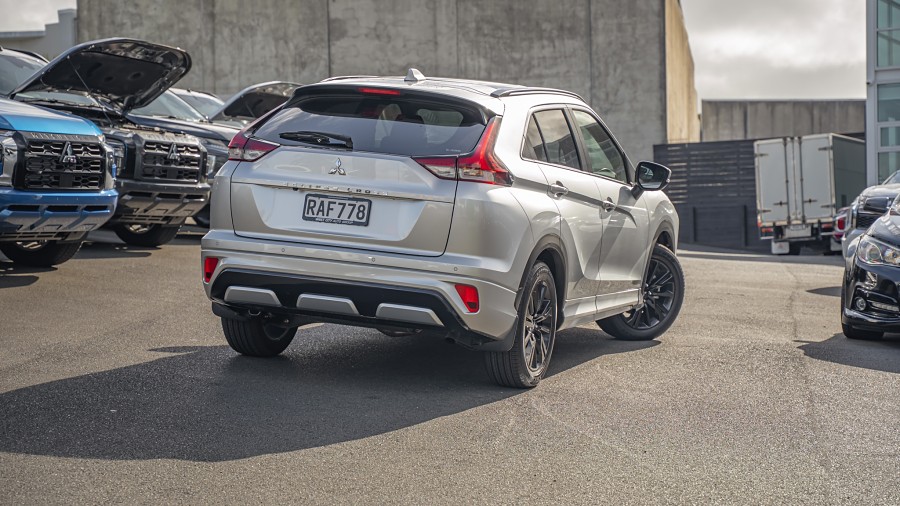 2025 Mitsubishi Eclipse Cross 2