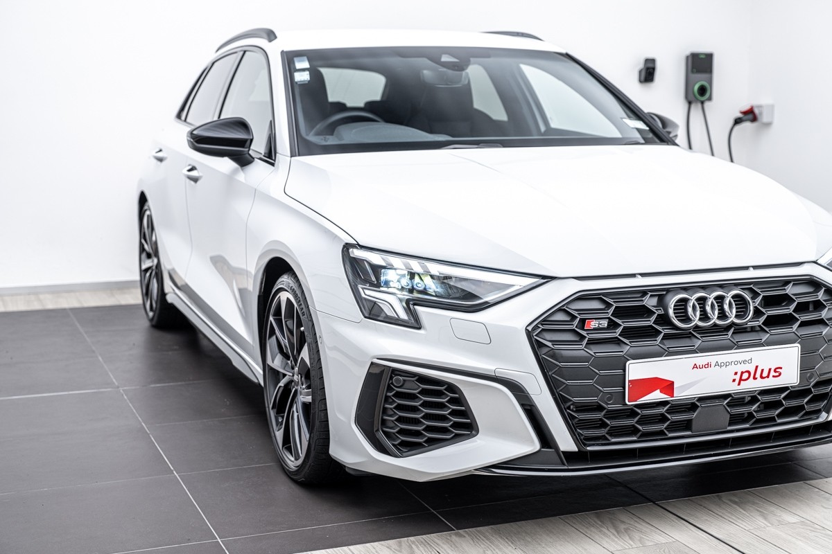Audi S3 quattro