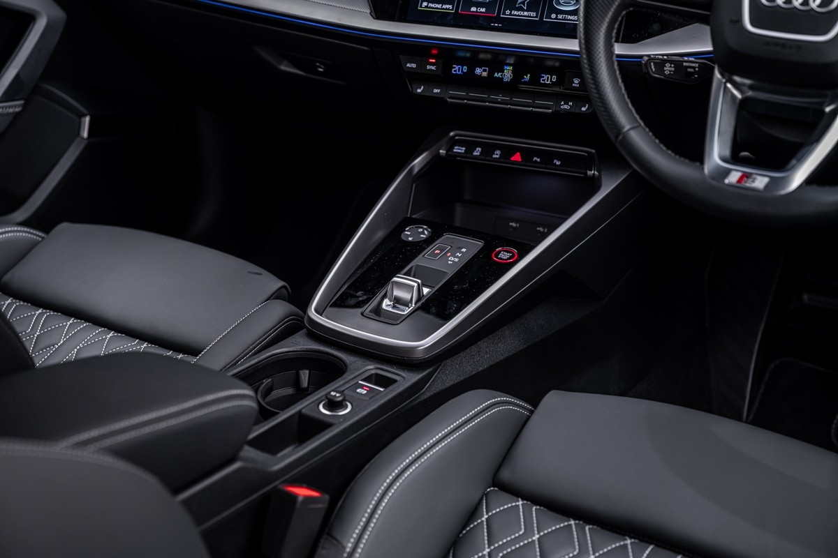 Audi S3 quattro