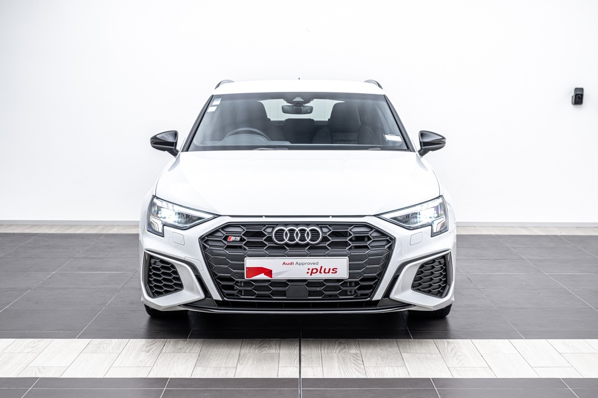 Audi S3 quattro