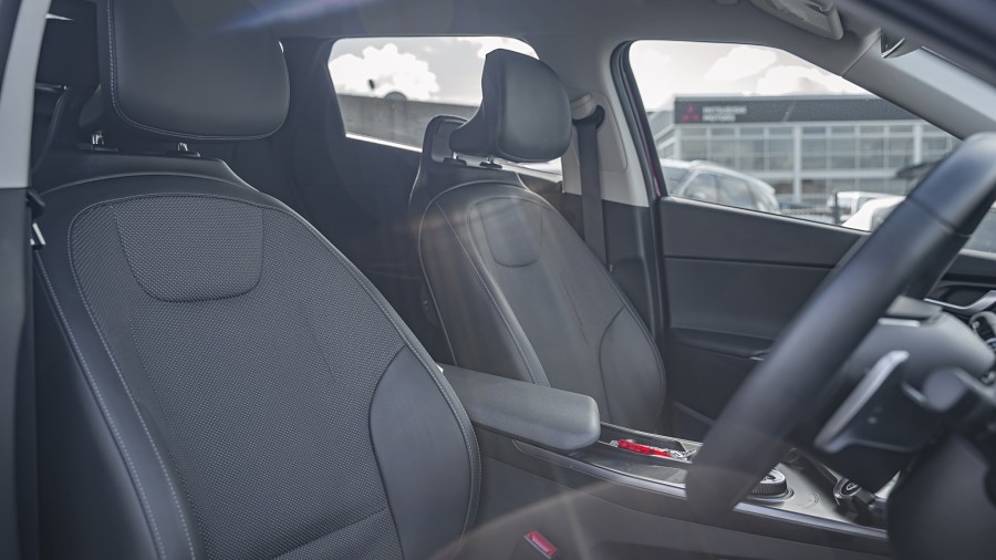 2025 Kia EV6 8