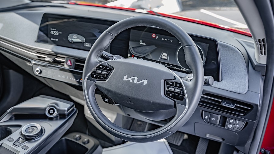 2025 Kia EV6 9