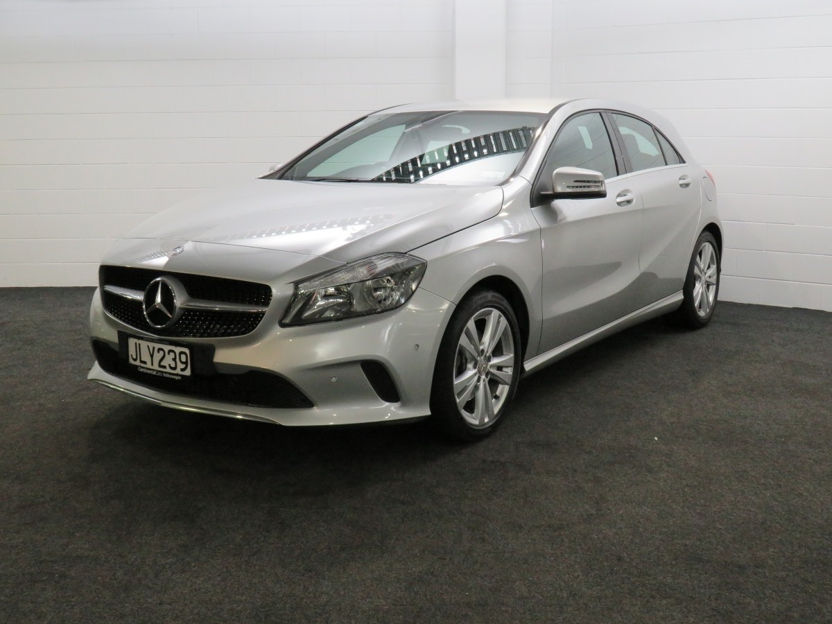 Mercedes-Benz A 180 