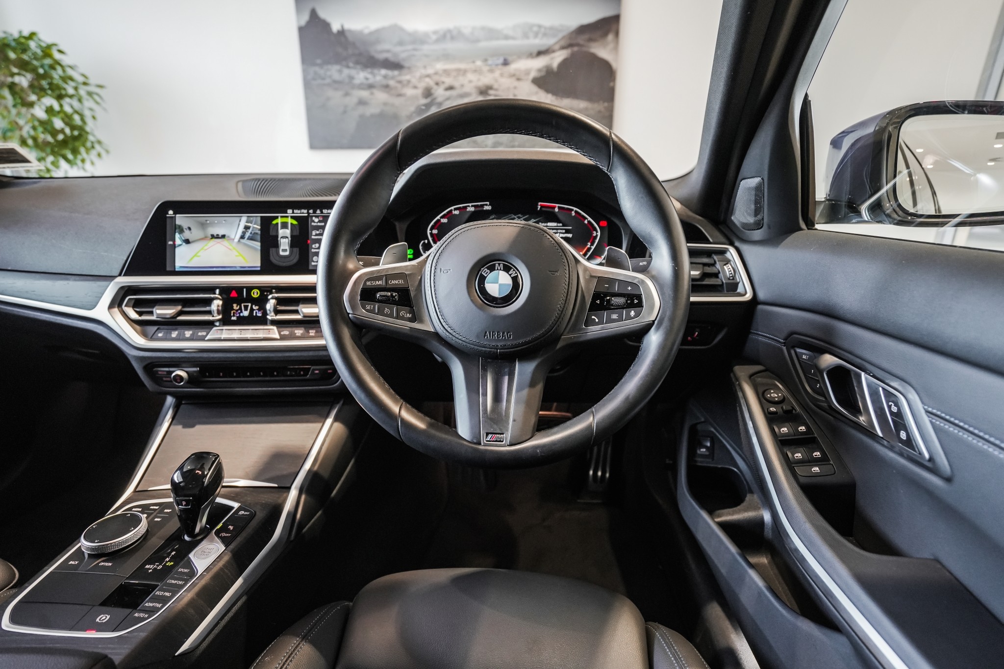 BMW 320i Sedan M-Sport +Comfort +Plus