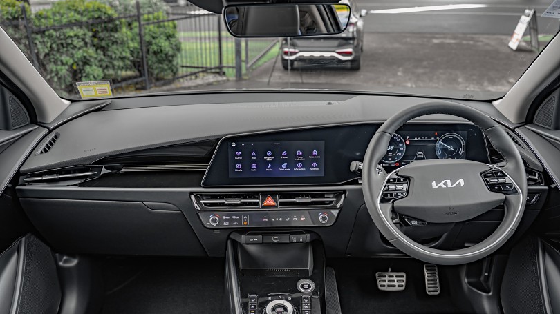 2025 Kia Niro 10