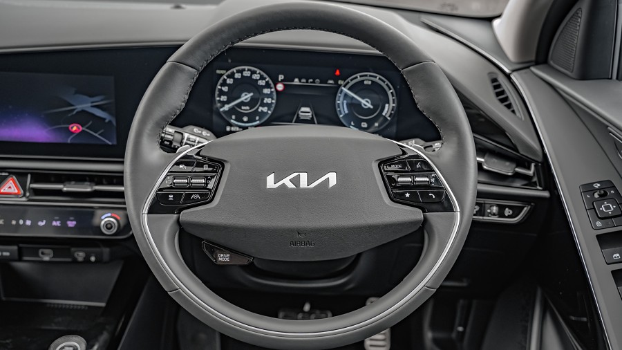 2025 Kia Niro 11