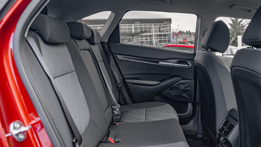 2025 Kia Seltos 16