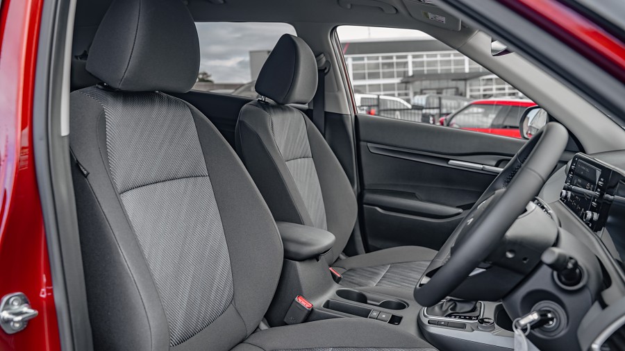 2025 Kia Seltos 8