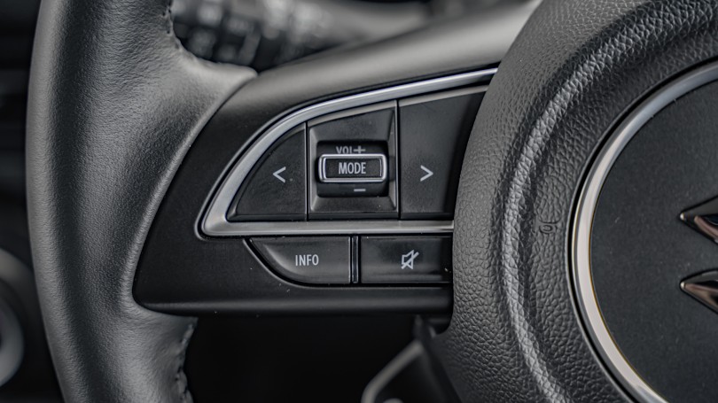 2024 Suzuki Jimny 13