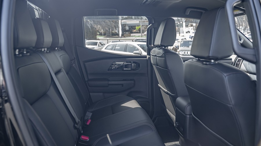 2025 Mitsubishi Triton 16