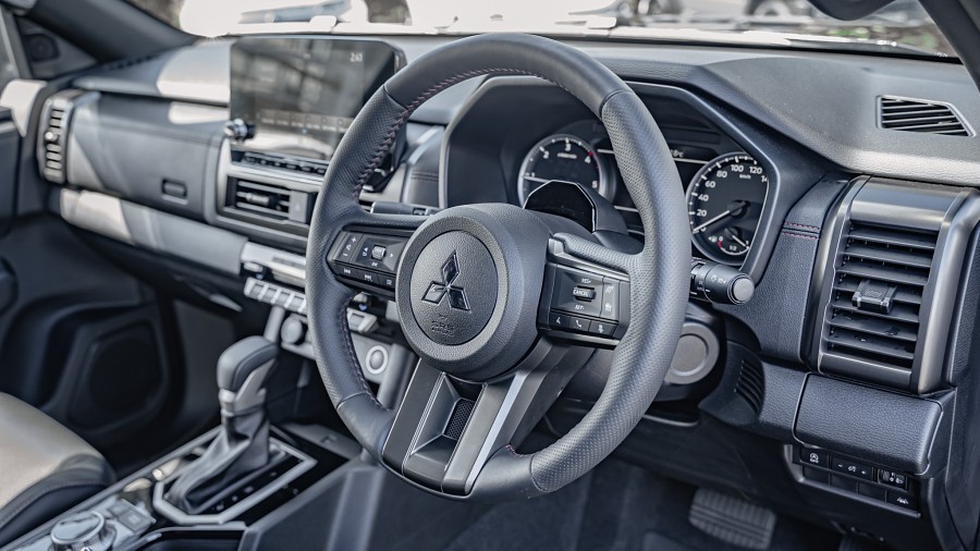2025 Mitsubishi Triton 9