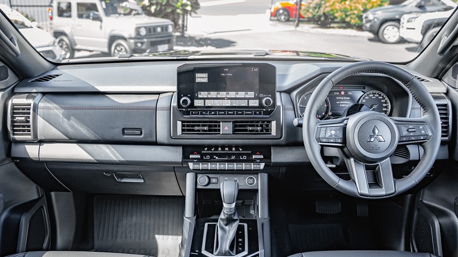 2025 Mitsubishi Triton 10