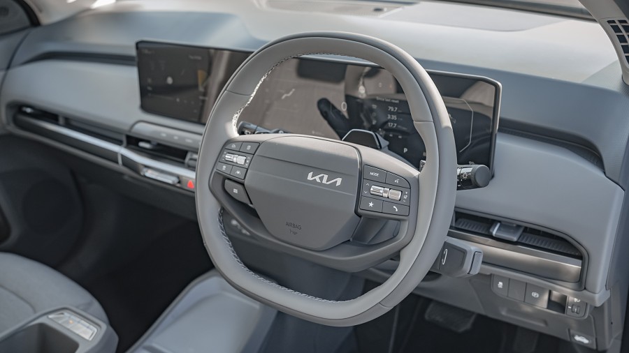 2025 Kia EV3 9