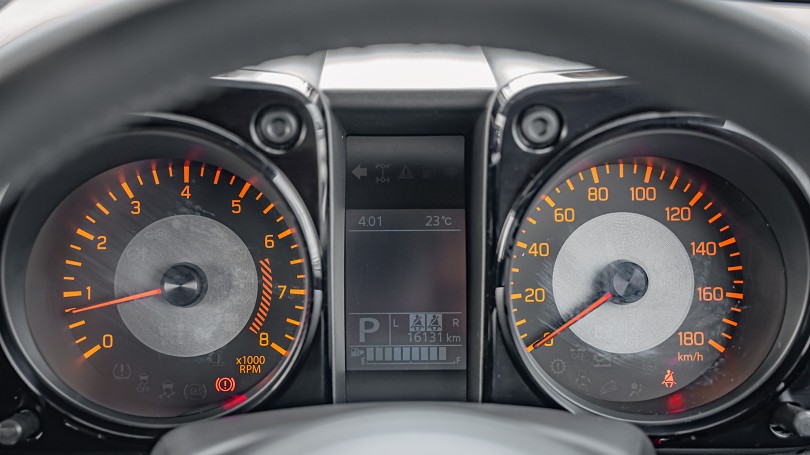 2024 Suzuki Jimny 12