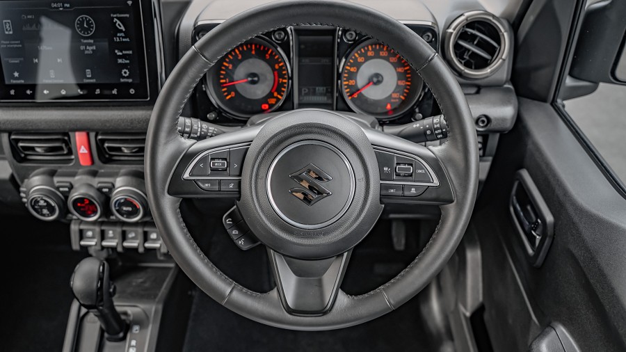 2024 Suzuki Jimny 11