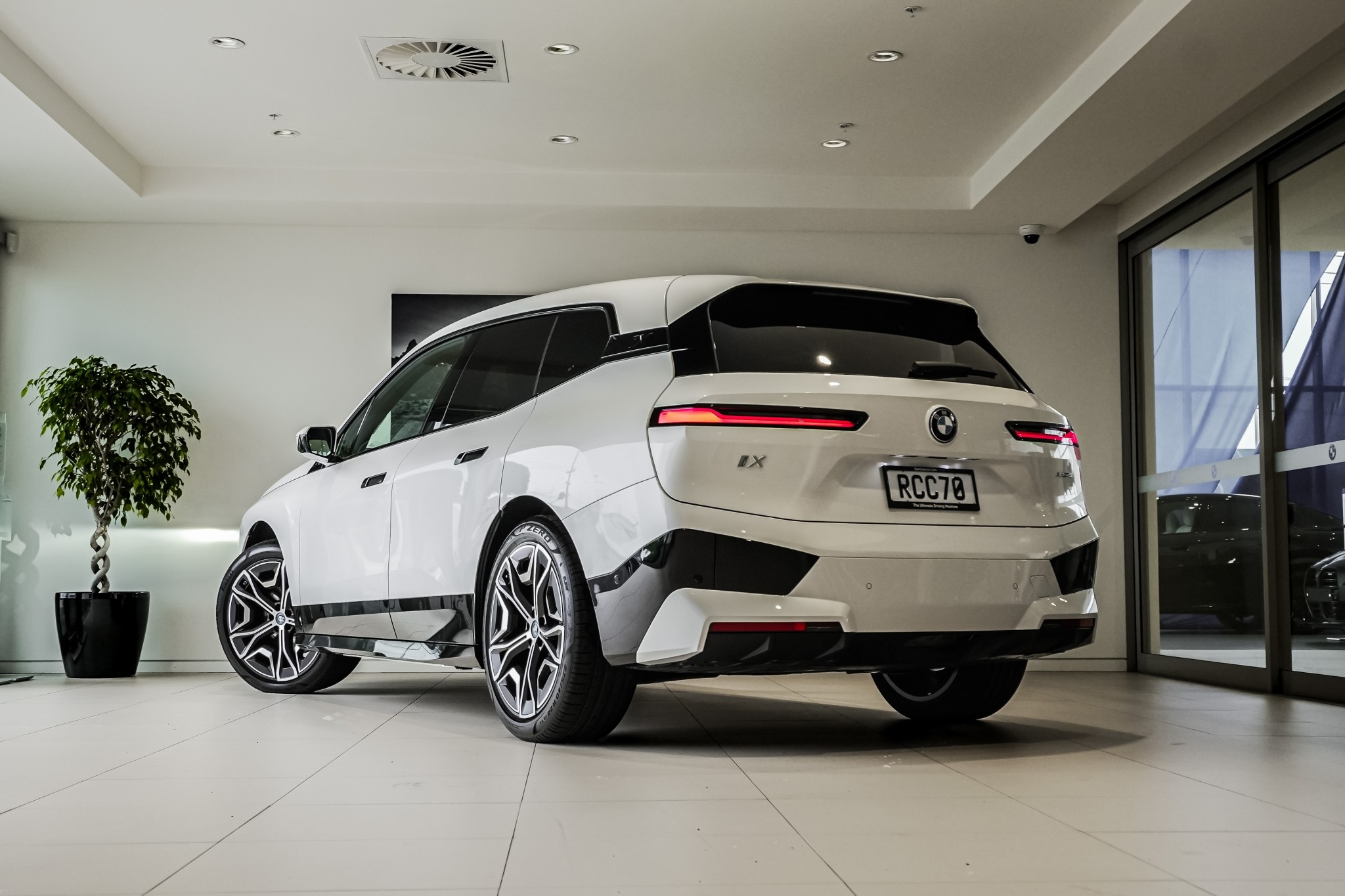 BMW iX xDrive50
