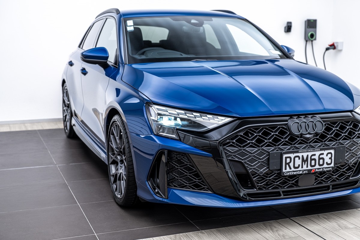 Audi RS3 SPORTBACK TFSI