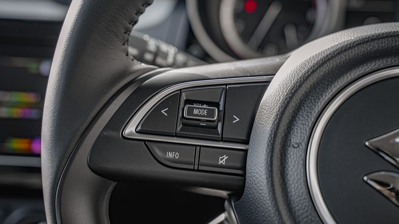 2025 Suzuki Swift 13