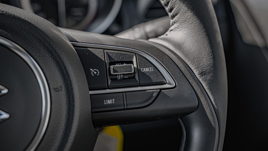 2025 Suzuki Swift 14