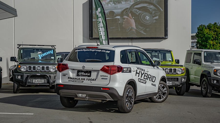 2025 Suzuki Vitara 2