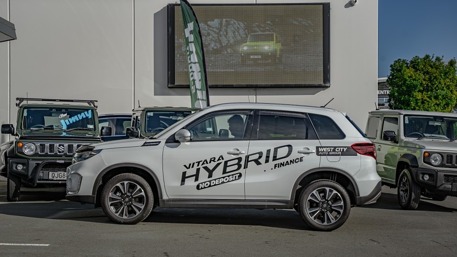 2025 Suzuki Vitara 5