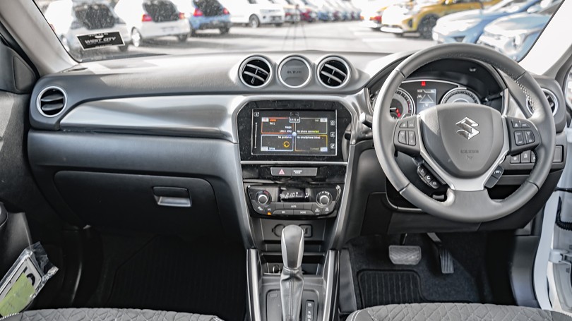 2025 Suzuki Vitara 10