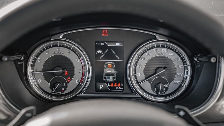 2025 Suzuki Vitara 12