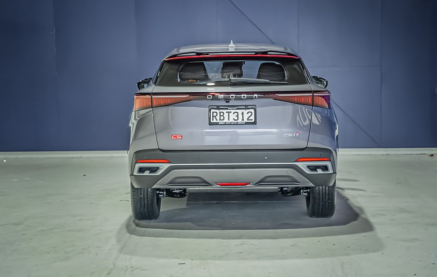 2025 OMODA C5 4