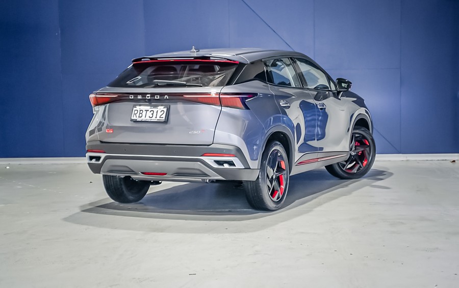 2025 OMODA C5 2