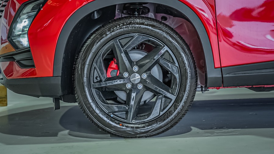 2025 OMODA C5 6