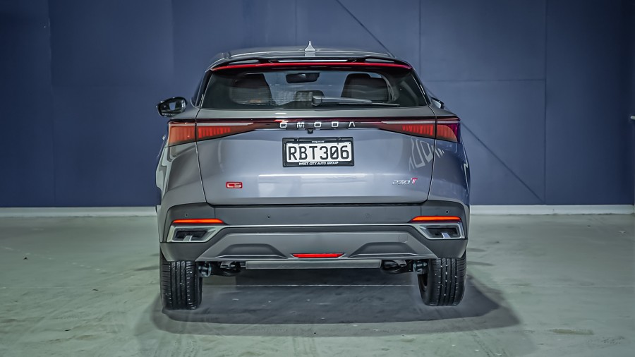 2025 OMODA C5 4