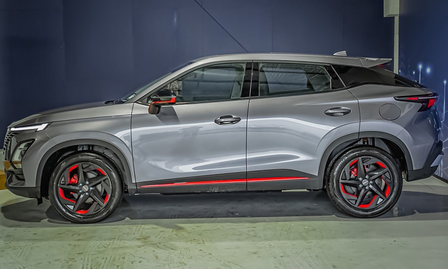 2025 OMODA C5 5
