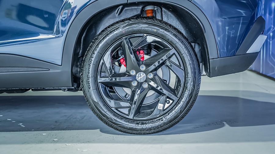 2025 OMODA C5 7