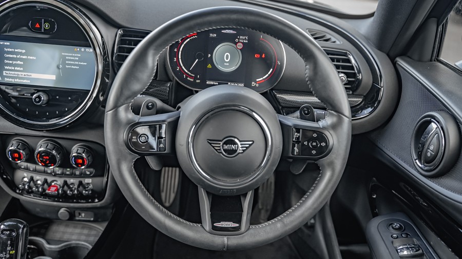 2021 MINI Clubman 11